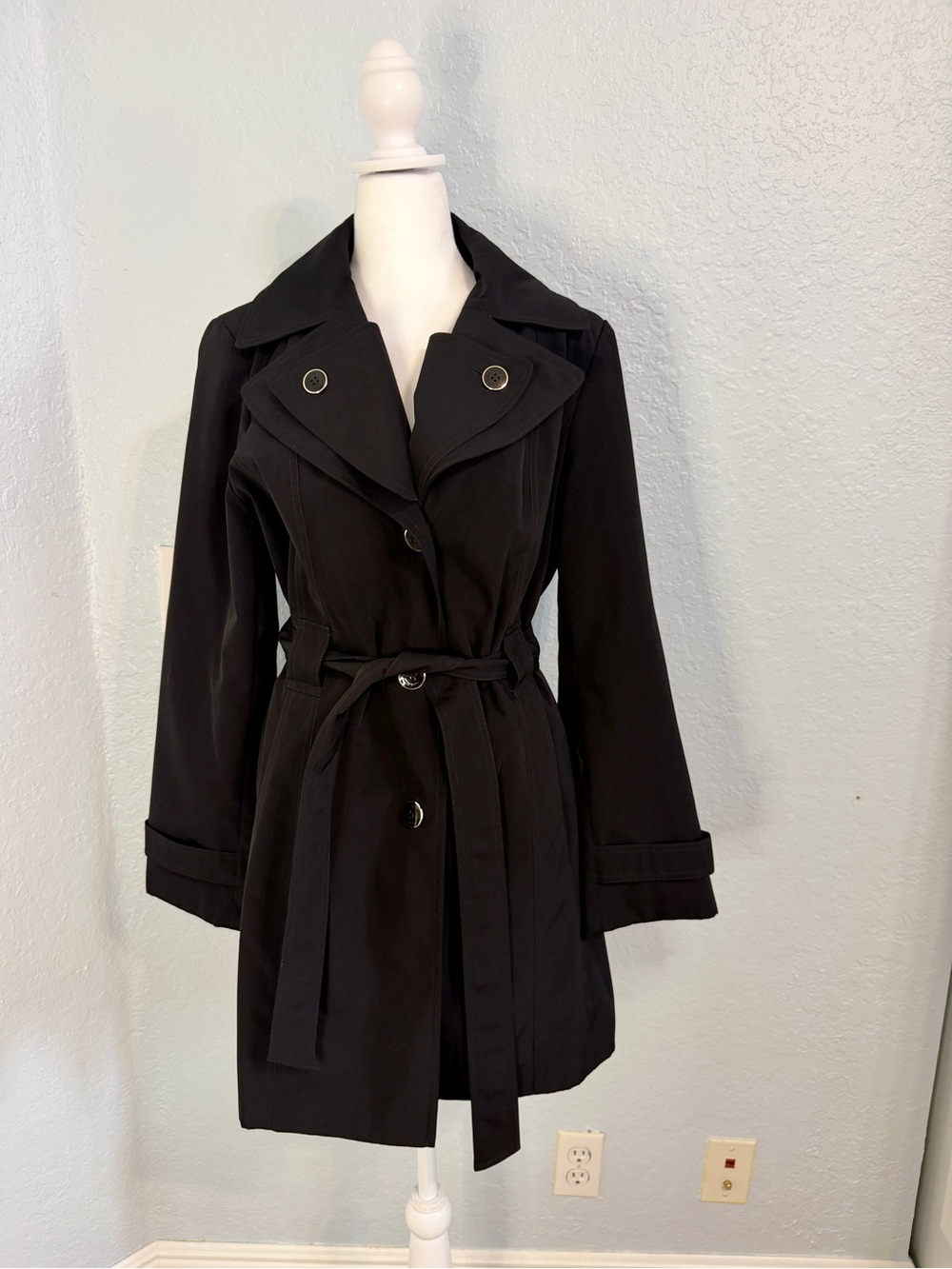 Calvin Klein Black Double-Breasted Trench Coat with Waist Tie